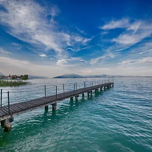 Aurora Hotel Sirmione