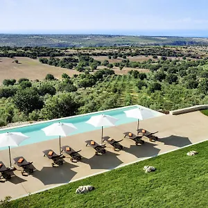 **** Resort Relais Chiaramonte Italien