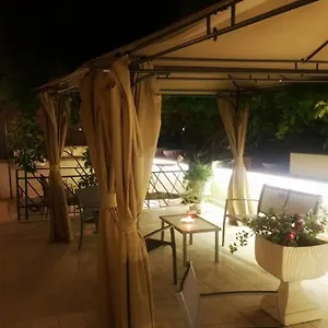 Garden House - Luxury - Self Check-in Only Rom